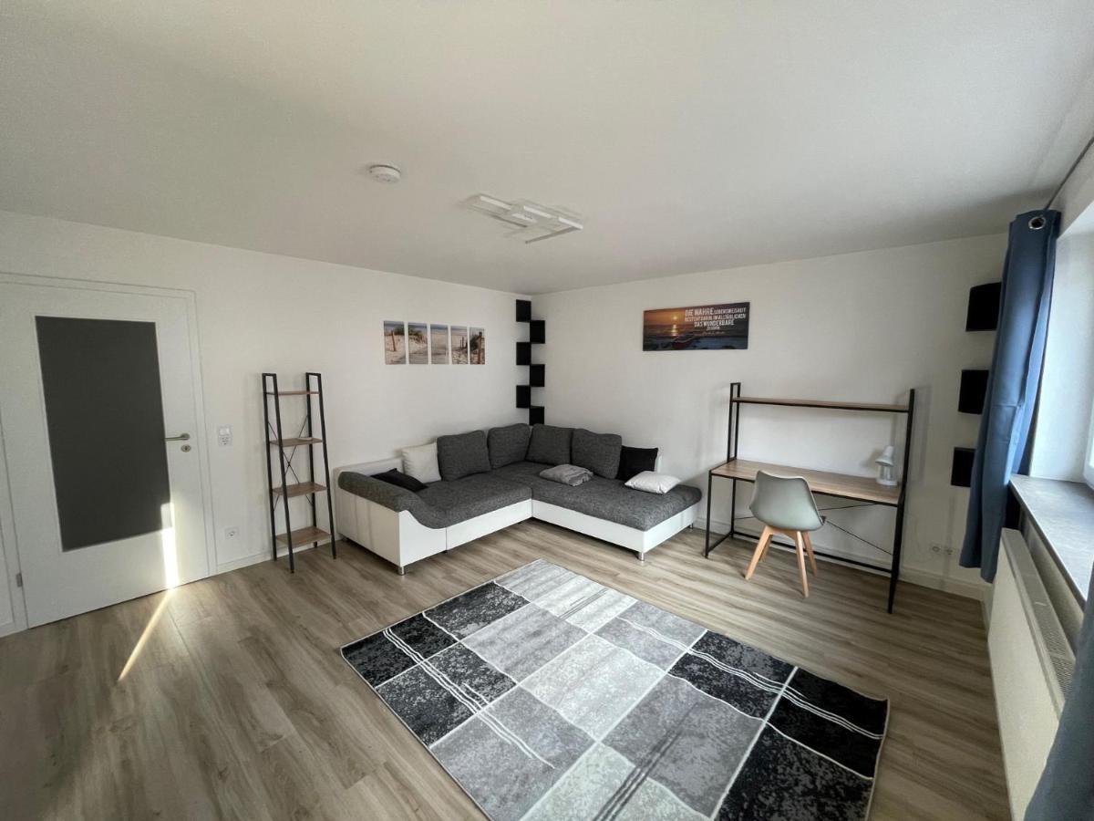 Ferienwohnung Raiffeisenstrasse -Gross- Обернхайм на Майн Екстериор снимка