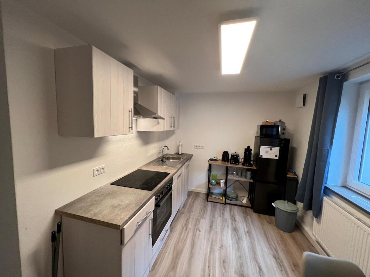 Ferienwohnung Raiffeisenstrasse -Gross- Обернхайм на Майн Екстериор снимка