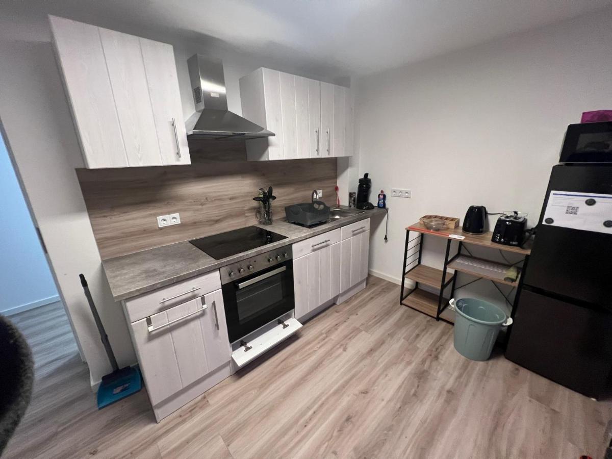 Ferienwohnung Raiffeisenstrasse -Gross- Обернхайм на Майн Екстериор снимка