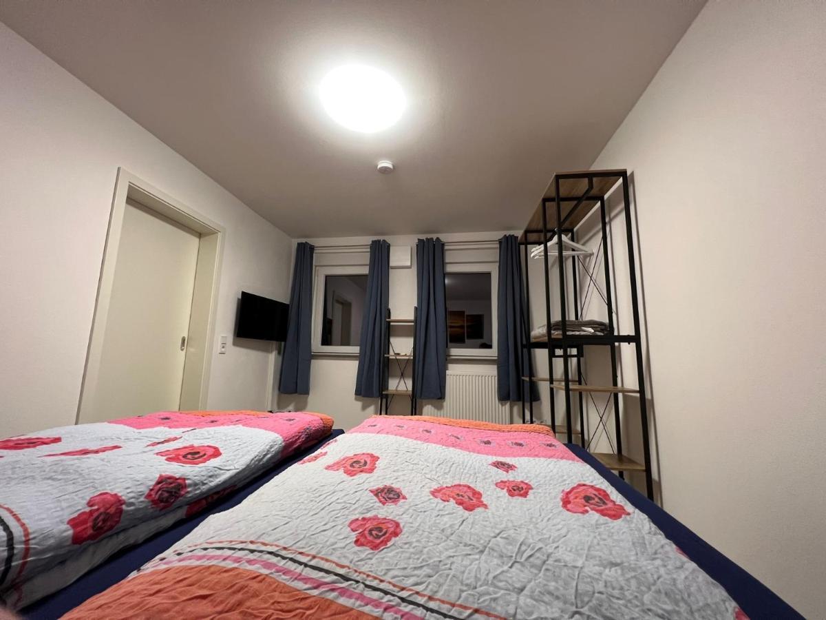 Ferienwohnung Raiffeisenstrasse -Gross- Обернхайм на Майн Екстериор снимка