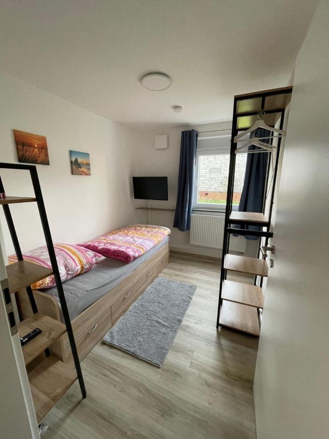 Ferienwohnung Raiffeisenstrasse -Gross- Обернхайм на Майн Екстериор снимка